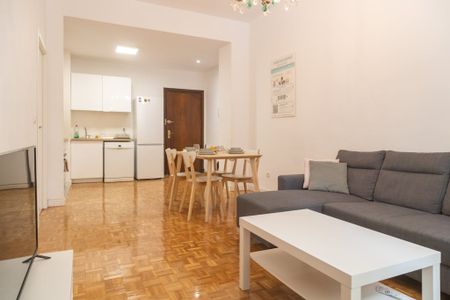 Calle del Arcipreste de Hita, Madrid, Community of Madrid 28015 - Photo 5