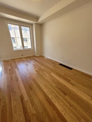 For Lease - 48 Bayardo Drive, Oshawa, Ontario - Photo 1