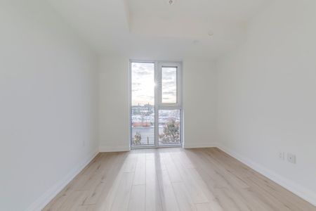 For Lease - 412 Silver Maple Road Unit# 217, Oakville, Ontario - Photo 2