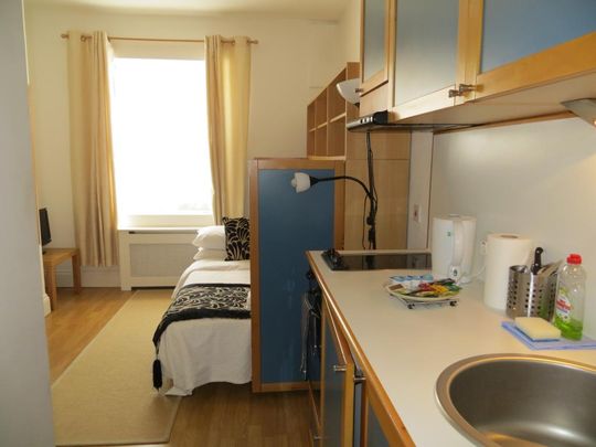 Flat 109 Fulham Palace Road, Fulham W6 9HH - Photo 1