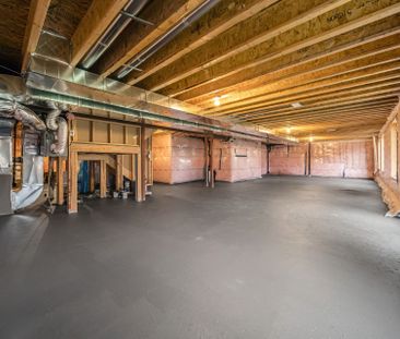 For Lease - 4 Elderberry Way, Adjala-Tosorontio, Ontario - Photo 3