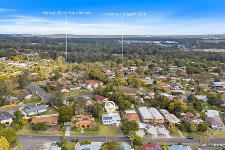 Spacious Family Home - Photo 3