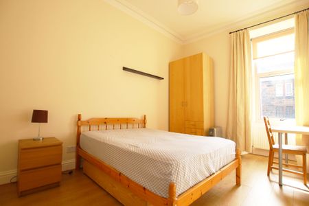 Caird Drive, Partickhill, Glasgow - Photo 4