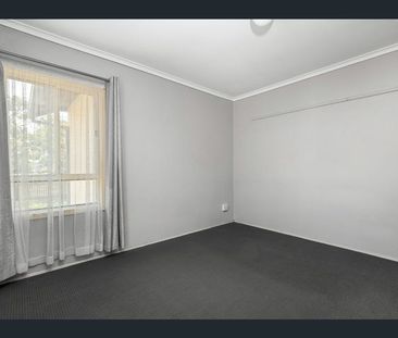 Convenient living in a prime Corio location. - Photo 2