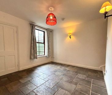 2 bedroom terraced house to rent - Photo 6