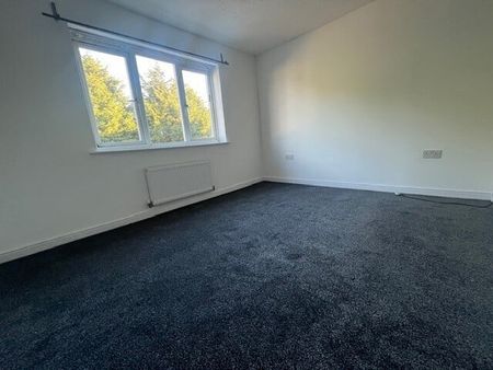 Bierley House Avenue - Photo 2