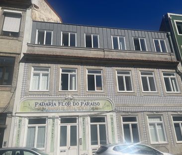 Apartamento T2, com jardim e garagem, no centro do Porto - Photo 6