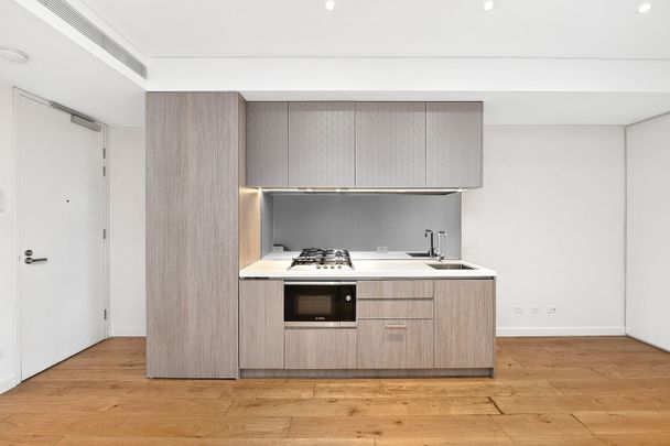 109B/225 Pacific Highway, North Sydney - Photo 1