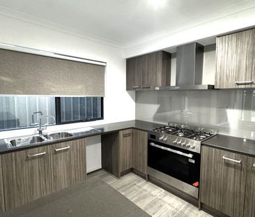 For Lease – Modern Family Living in the Heart of Donnybrook - Photo 6