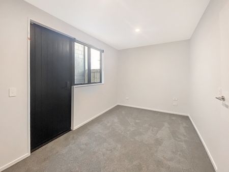 2/317 Lincoln Road, Addington - Photo 4