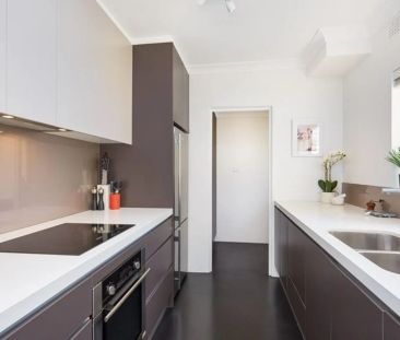 12/17-19 Grasmere Road, Cremorne. - Photo 3