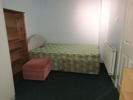 1 bedroom studio to rent Curtis Mead, Portsmouth, Hampshire, PO2 - Photo 3