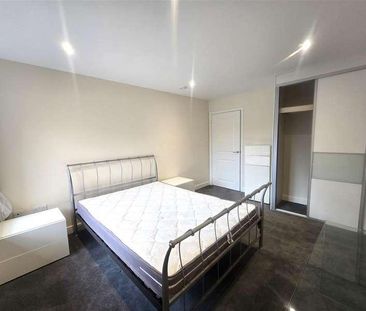 Buccaneer Court, Kestrel Road, Farnborough, GU14 - Photo 1