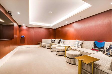 Luxury 3 bed apartment with river views situated in Southbank Place. One of the most desirable new developments that central London has to offer. - Photo 2