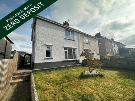 Park View, Llantrisant, PONTYCLUN - Photo 2