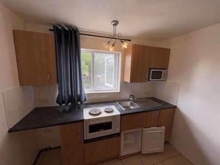 Nicholson Way, Cambridge, CB4 - Photo 5