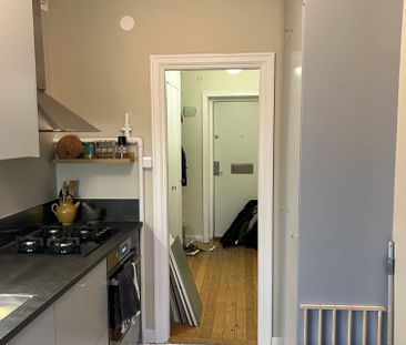 Ernst Ahlgrens väg, Stockholm - Photo 6