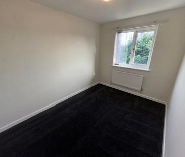 4 bedroom detached house to rent - Photo 6