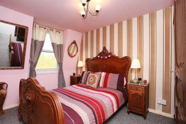 2 Bed Maisonette, Reginald Road, SE8 - Photo 1