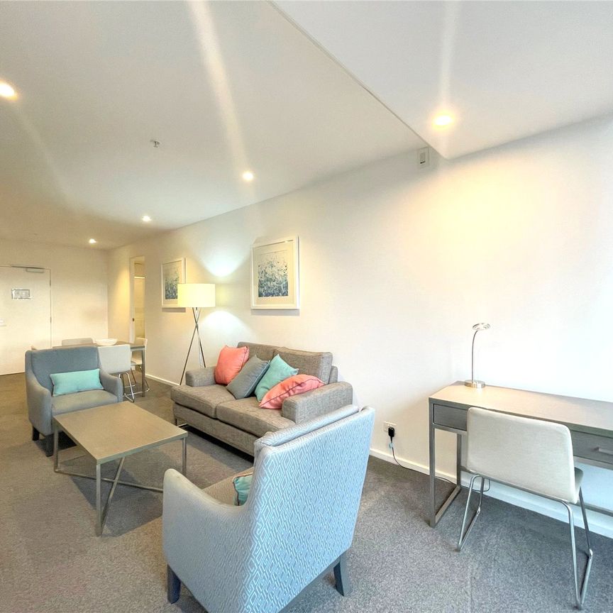 3303/151 City Road - Photo 1