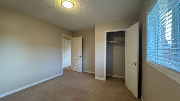 For Lease - 3171 Morning Glory Mews, Mississauga, Ontario - Photo 1