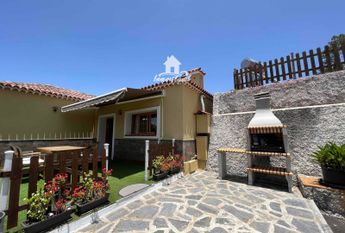 En alquiler casa con huerta en Chío, Guía de Isora