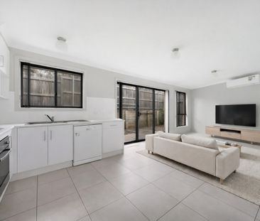 16 Phillipa Weeks Street, Watson ACT 2602 - House For Rent | Domain - Photo 2
