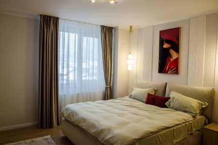 Apartament exclusivist de inchiriat-3 camere-2 bai-zona Ultracentrala - Photo 3