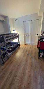 URGENT * 4 1/2 Ste-Foy * Grand et neuf appartement style condo - Photo 3