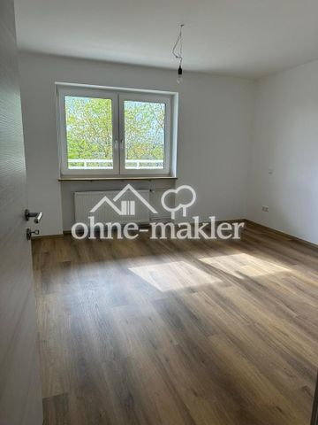Hochwertig sanierte 3-Zimmer-Wohnung in Regensburg nahe Gewerbepark - Photo 2