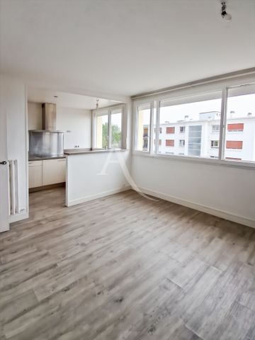 Location Appartement 1 pièce 36m² - Photo 3