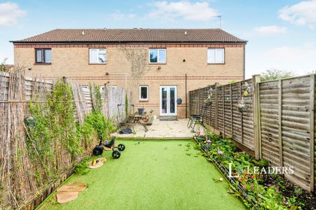 2 bedroom house to rent Milecastle, Bancroft, Milton Keynes, Buckinghamshire, MK13 - Photo 5