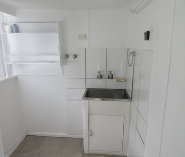 Perfect Home with a Private Yard. - Photo 3