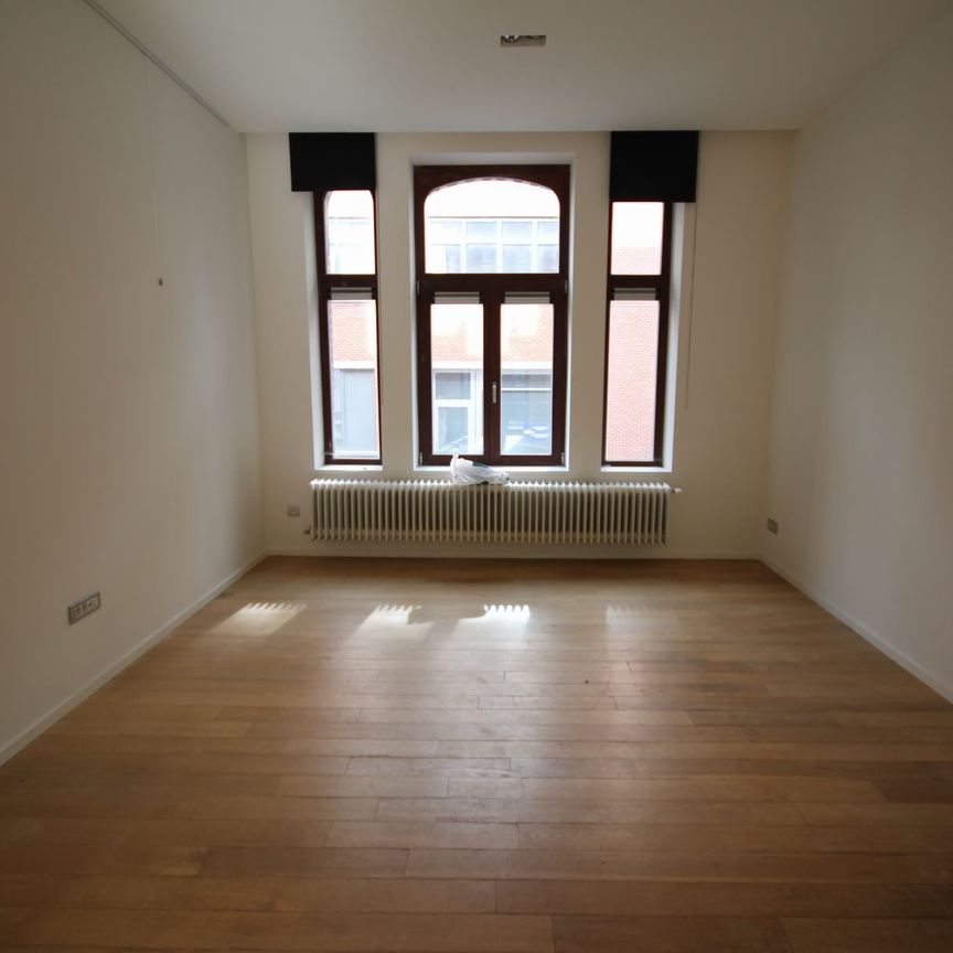 Appartement te huur - Photo 1