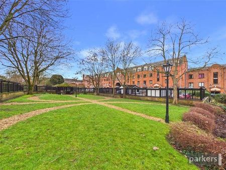 Greys Court, Sidmouth Street, Reading, Berkshire, RG1 - Photo 2
