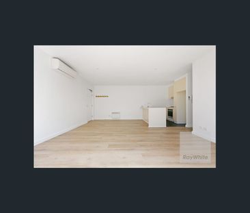 Renovated Living in the Uni Hill Estate - Photo 1