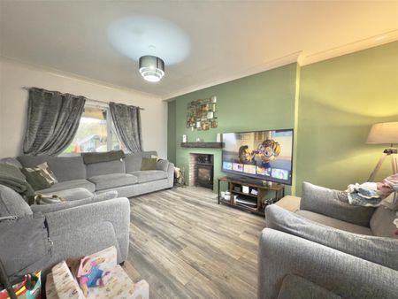 3 bedroom House To Let - Photo 3