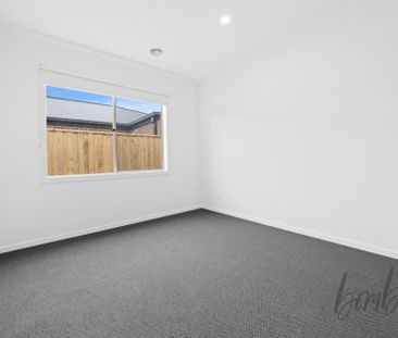 Beautiful 4-Bedroom Home in the Prestigious Olivine Estate, Donnybrook - Photo 5