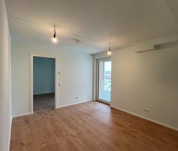 Modern, top Lage, gute Aufteilung und gr. Südwestbalkon - Foto 2