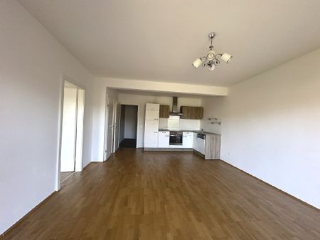 Sonnenverwöhntes Wohnvergnügen: Charmante Wohnung mit Balkon im Herzen von Mühldorf! - Photo 2
