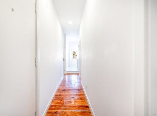 Escadinhas da Saúde, Lisbon, Lisbon 1100-584 - Photo 1