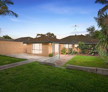 Charming Three-Bedroom Home in Prime Ashwood Location - Photo 2