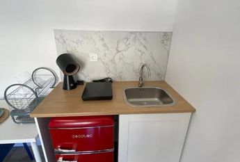 Carrer San Edesio, Manises, Valencian Community 46940