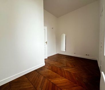 Location Appartement 2 pièces 43m² ORLEANS 45000 - Photo 6