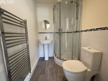 2 bedroom flat to rent - Photo 4