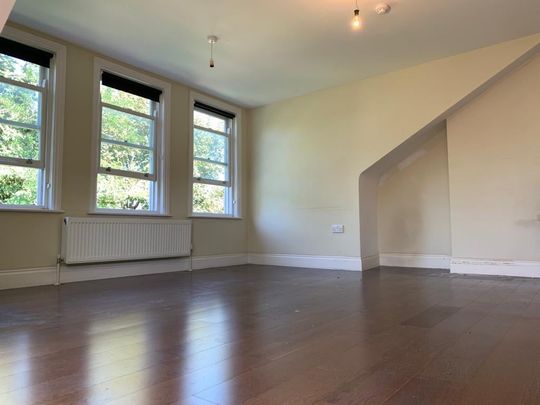 2 Bed Flat, Evering Road, E5 - Photo 1