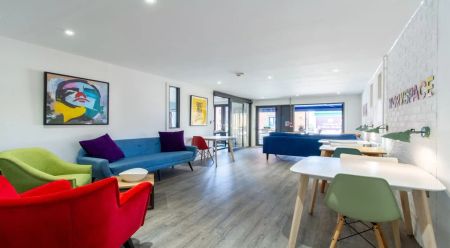 Standard Studio - Photo 3