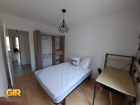 Location Appartement 1 pièce 82m² RENNES 35200 - Photo 1