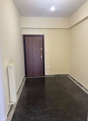 Διαμέρισμα για ενοικίαση Τζιτζιφιές (Καλλιθέα) - Photo 1