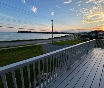 CHARMING 3-BED, 1-BATH SEASIDE HOME | 1754 SHORE ROAD, EASTERN PASS... - Photo 4